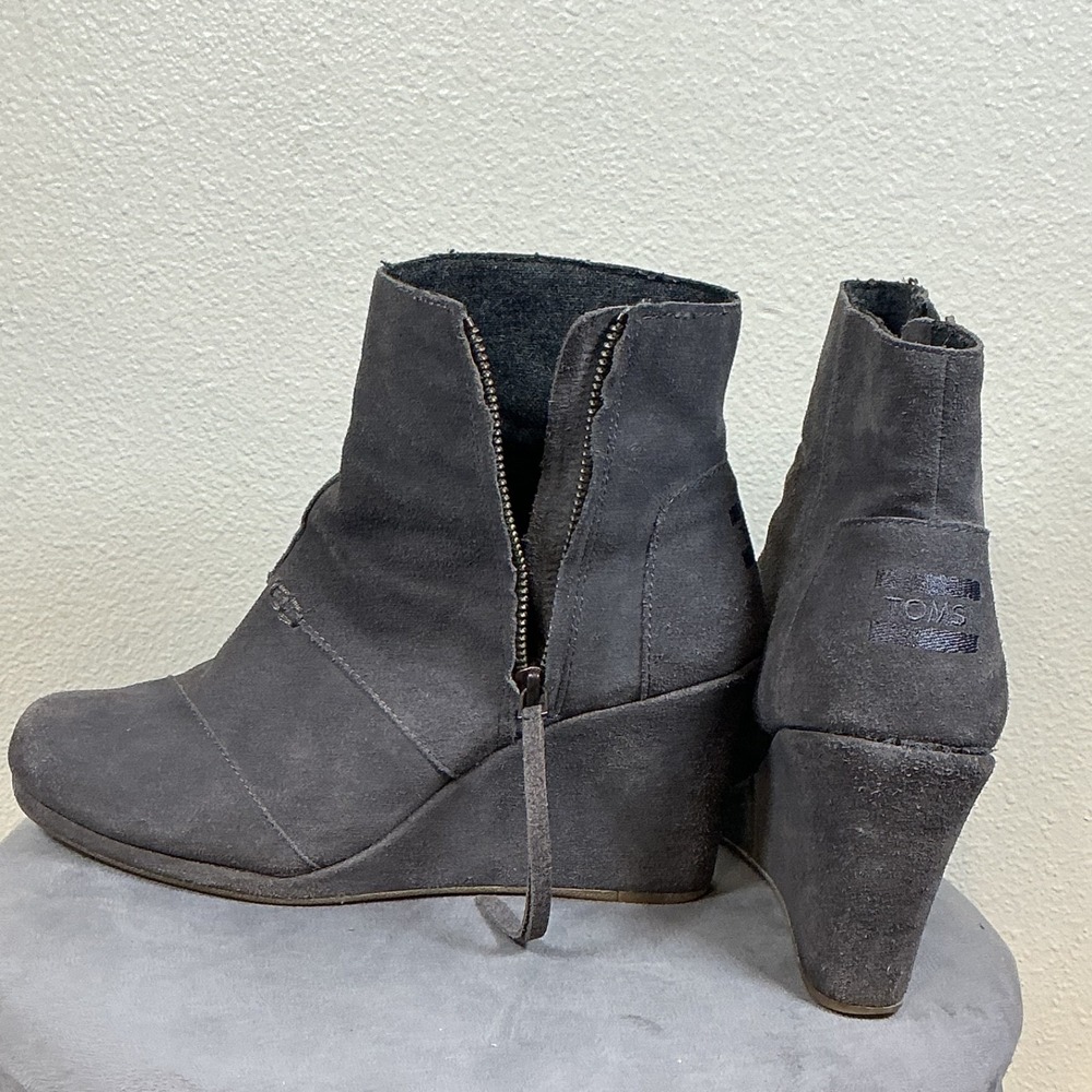 Women's Toms Nepal Side Zip Wedge Ankle Boots Booties Shoes Size 7.5 Gray‎ Suede - Picture 8 of 9